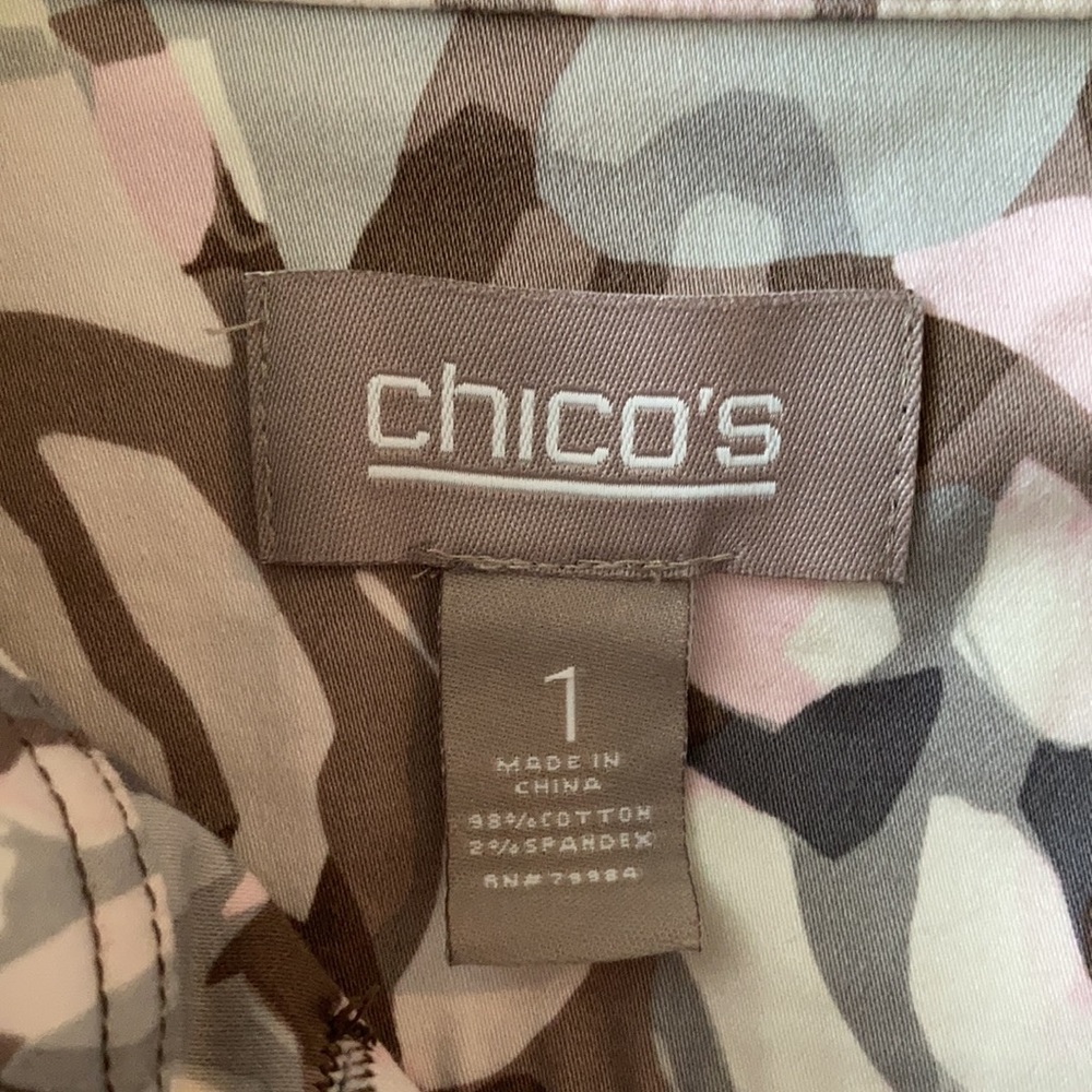 Chicos Lightweight Jacket Size 1 - image 4